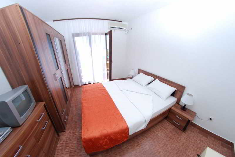 Guest House Elena Sveti Stefan Esterno foto